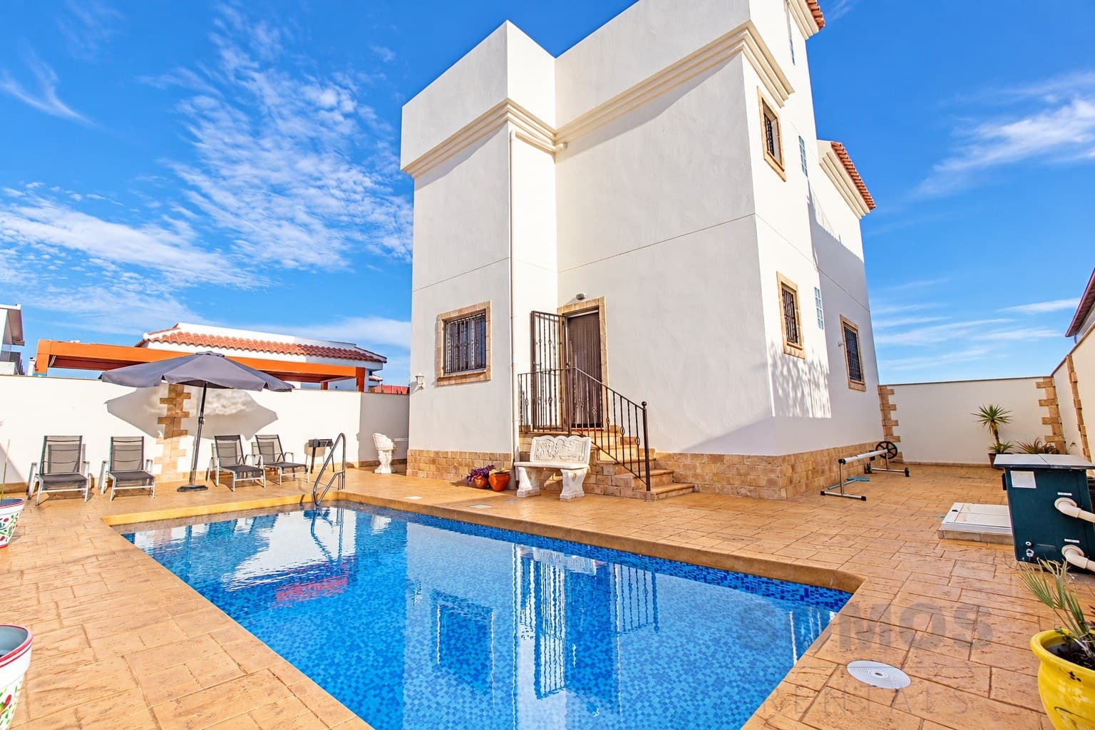 Villa Oscar, Daya Nueva — Foto 1