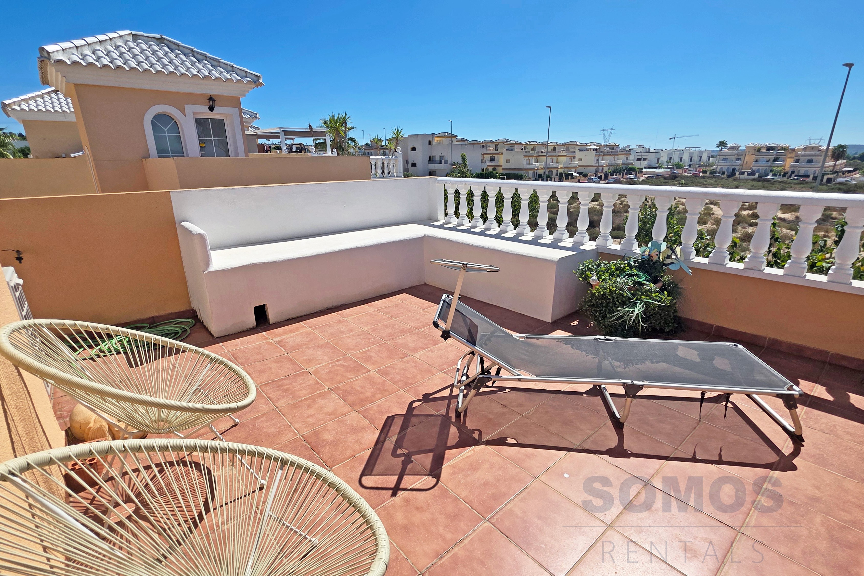 Solárium — Villa Dali, Urb La Marina