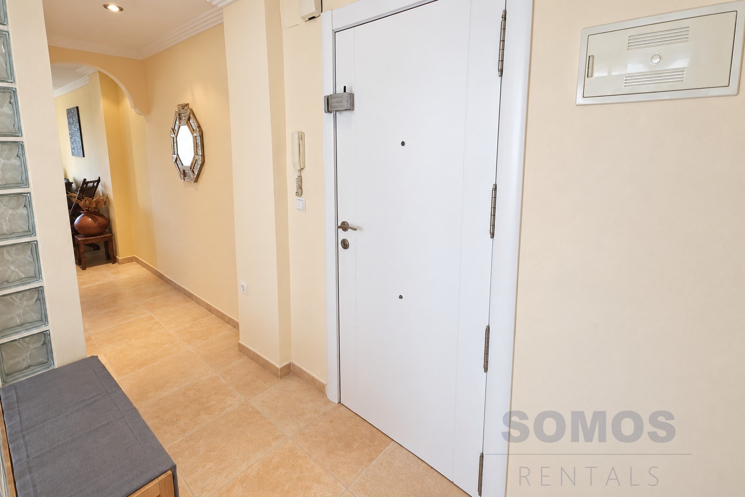 Front door — Apartamento Carmen, Santa Pola