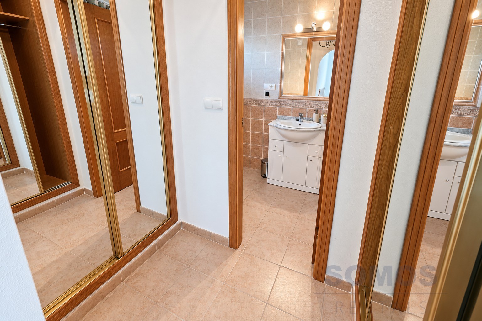 Wardrobes — Casa Diego, Urb La Marina