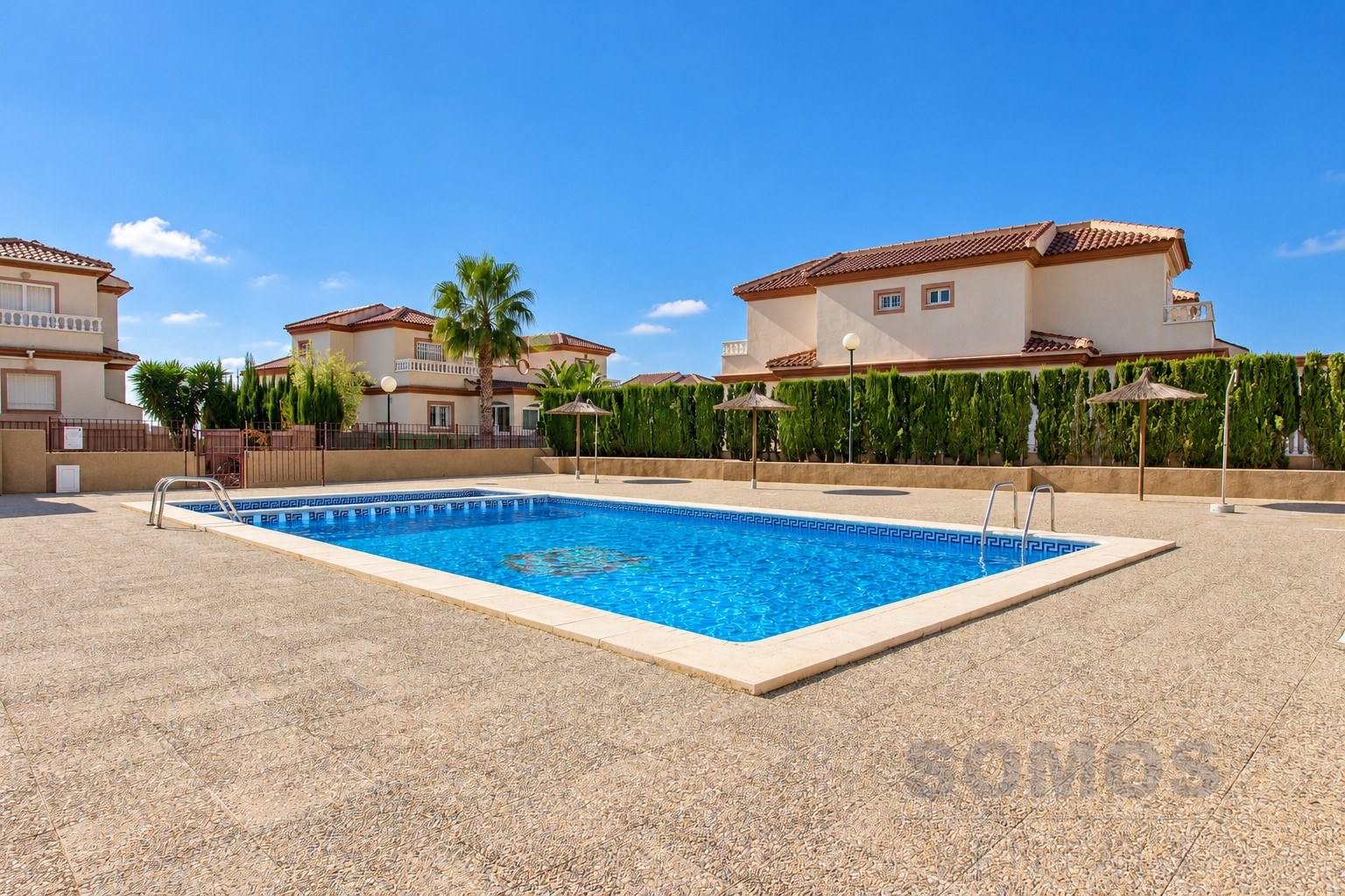 Communal swimming pool — Casa Diego, Urb La Marina