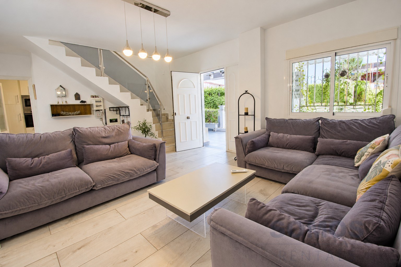 Villa Ricardo, Urb La Marina — photographie 12
