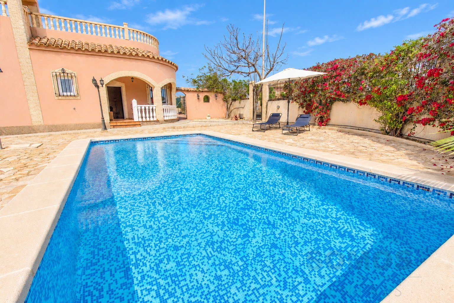 Villa Rosa, Urb La Marina — photographie 10
