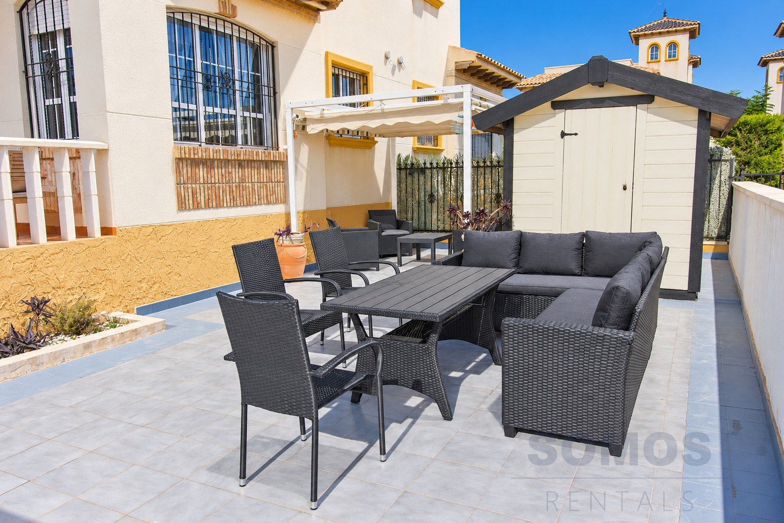 Terraza — Casa Marina del Rey, La Marina Village y El Pinet