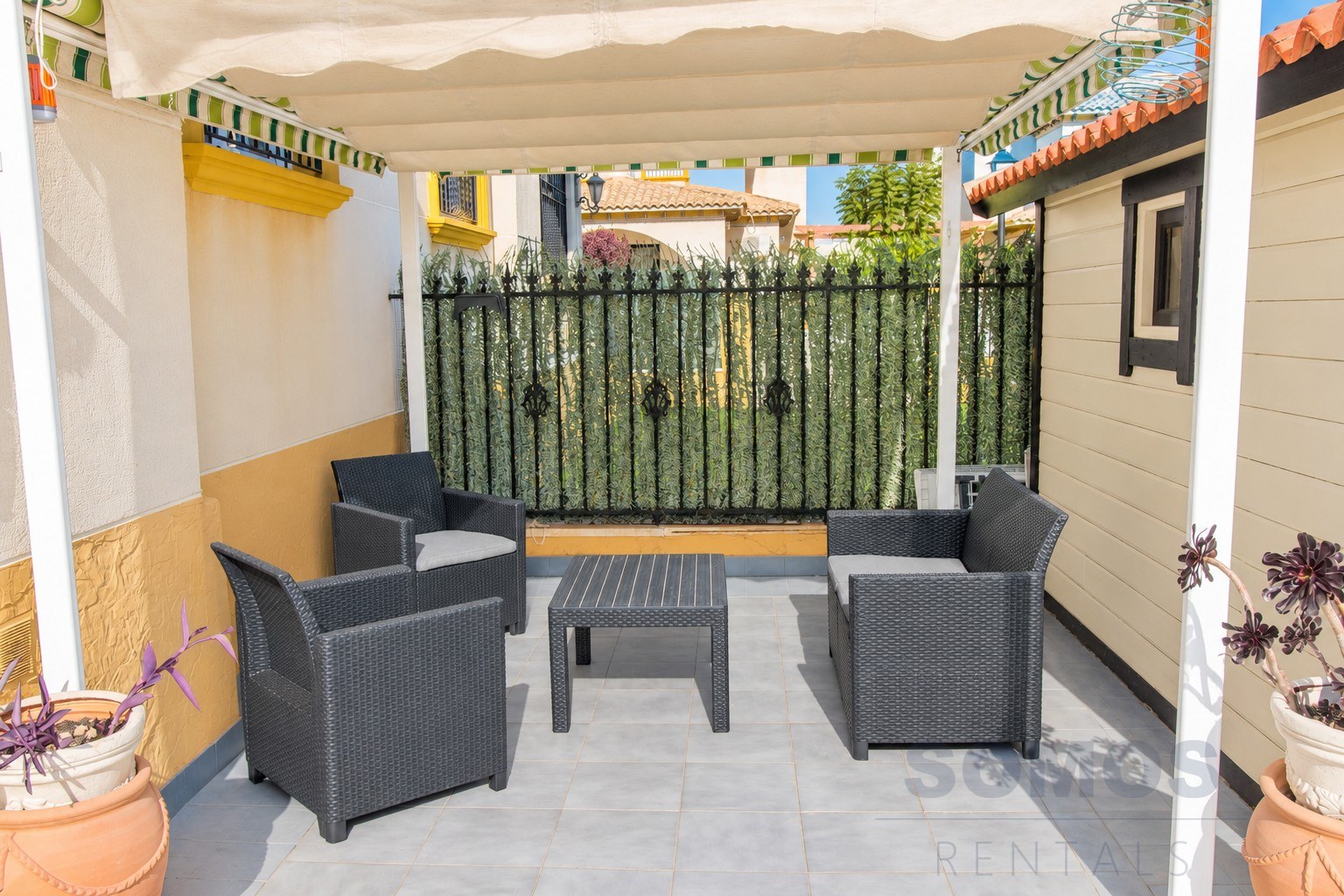 Terraza — Casa Marina del Rey, La Marina Village y El Pinet