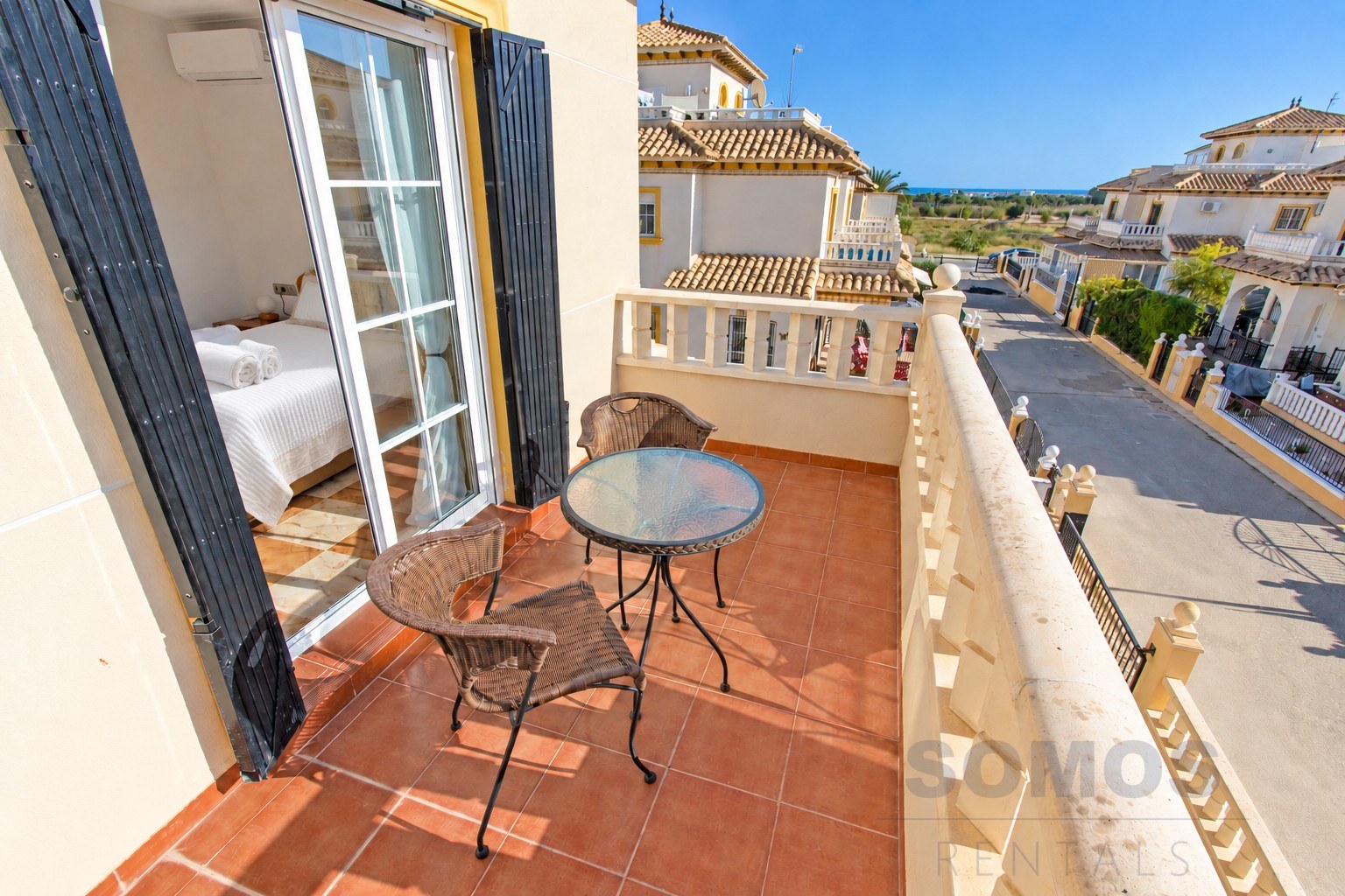 Balcón — Casa Marina del Rey, La Marina Village y El Pinet