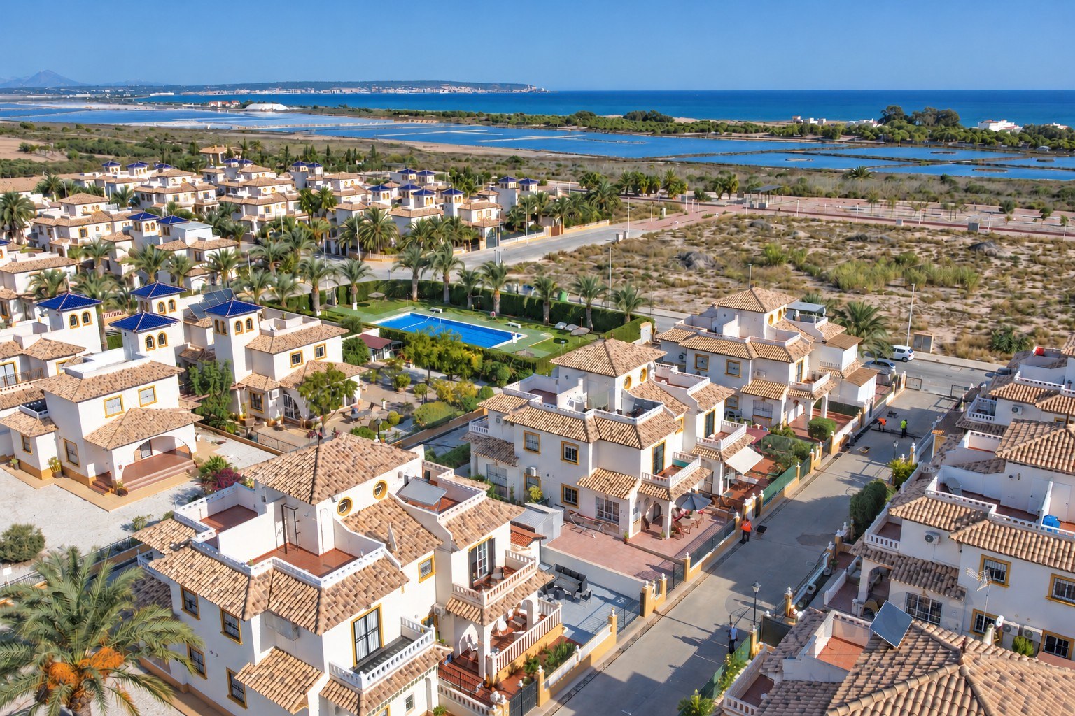 Casa Marina del Rey, La Marina Village y El Pinet — fotografía 4