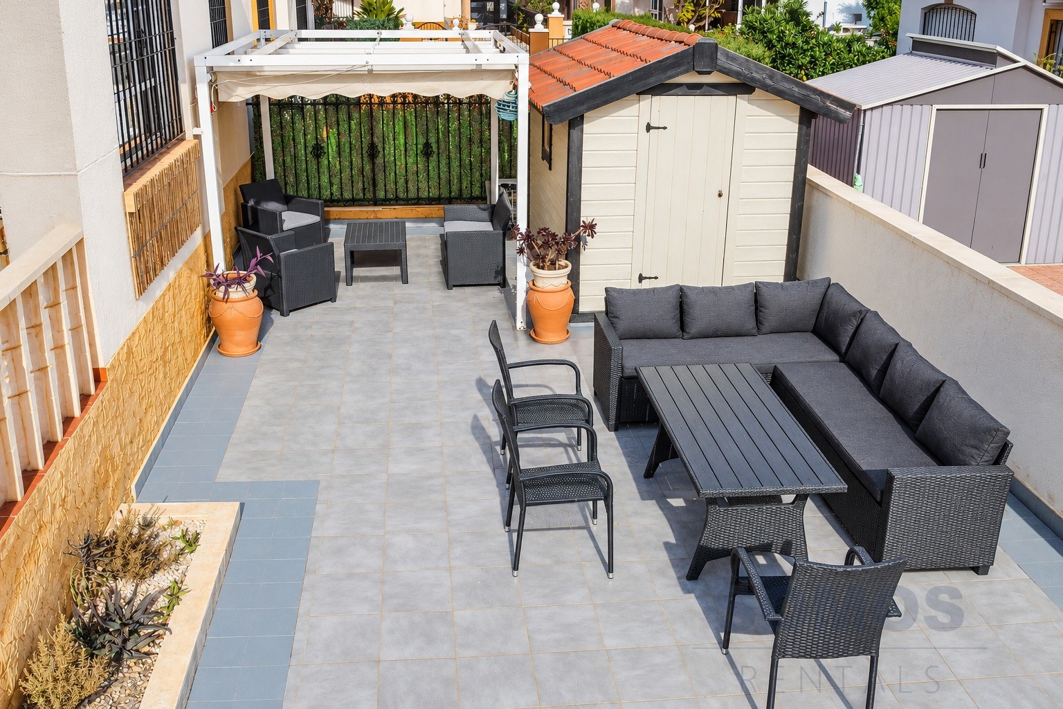 Terraza — Casa Marina del Rey, La Marina Village y El Pinet