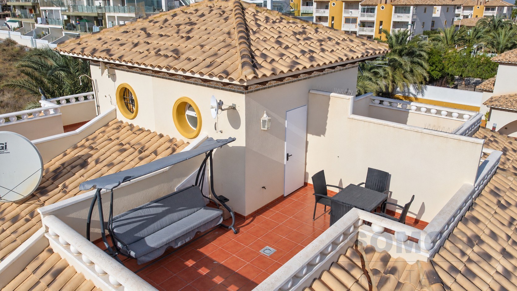 Solárium — Casa Marina del Rey, La Marina Village y El Pinet