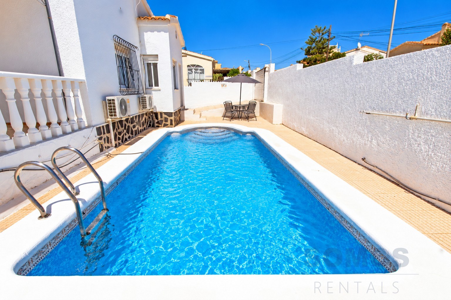 Villa Elche, Urb La Marina — Foto 11