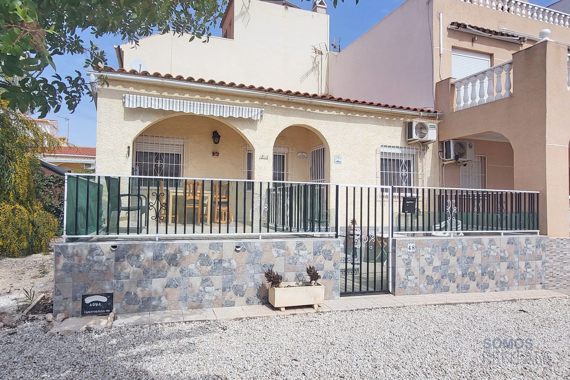 Casa Segre, Urb La Marina — fotografía 1