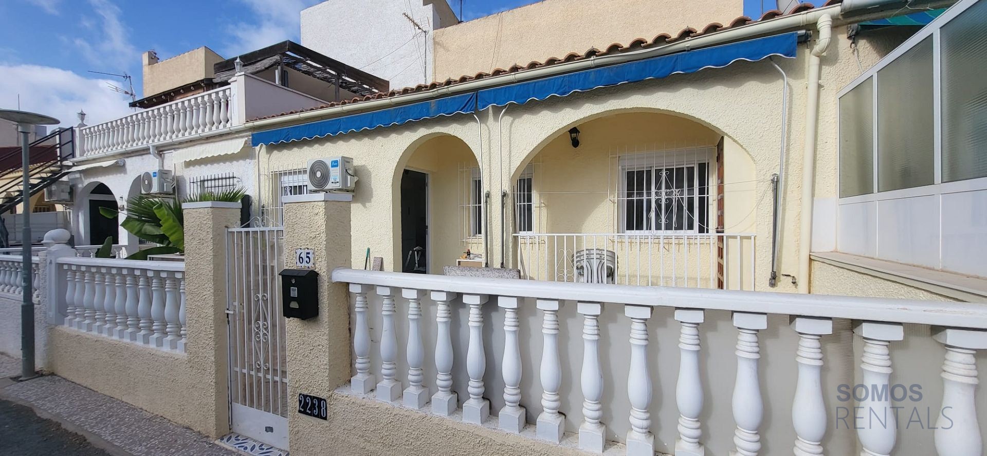 Casa Elche, Urb La Marina — fotografía 1
