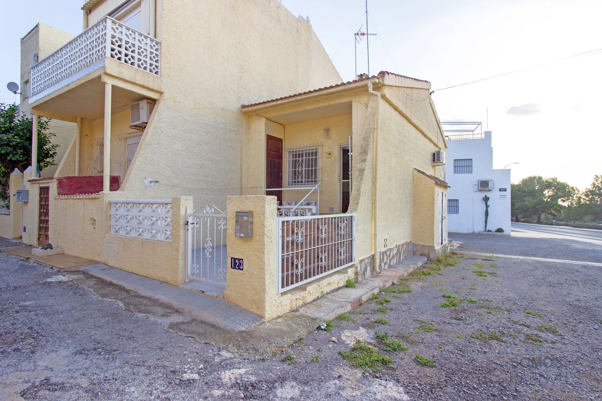 Casa Thamesis, Urb La Marina — fotografía 1