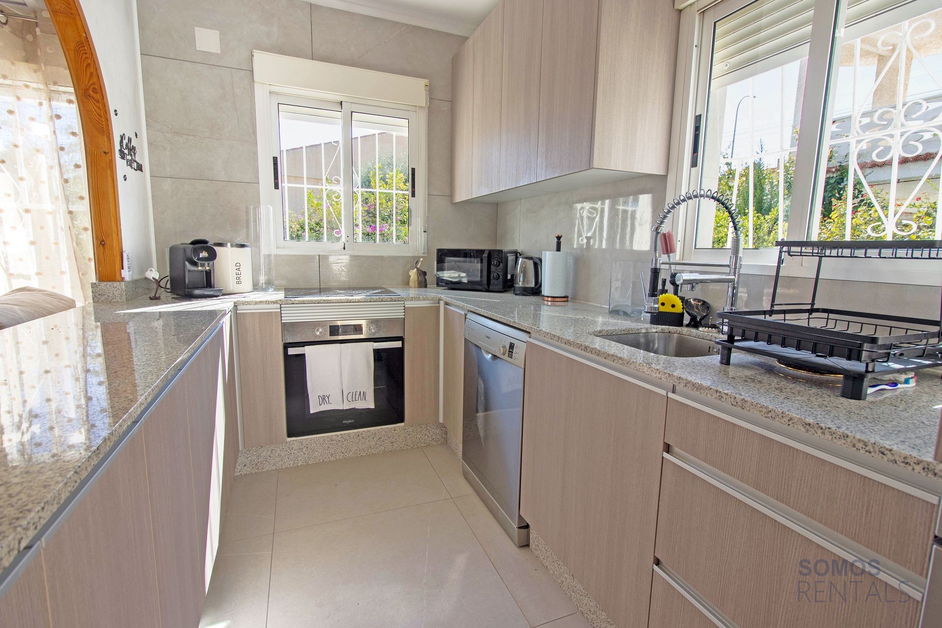 Villa Londres, Urb La Marina — photographie 28