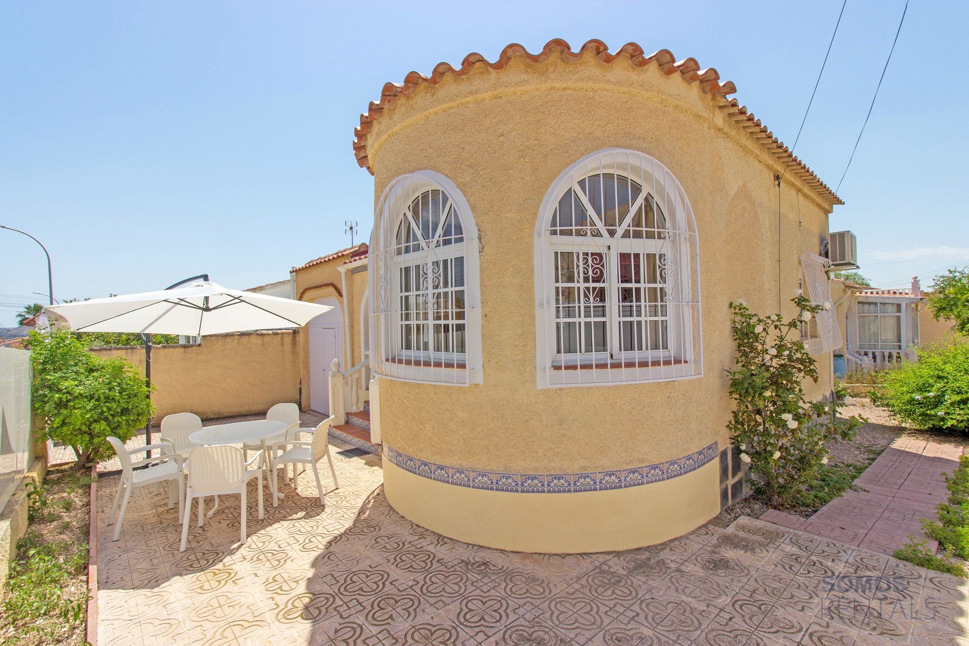 Villa Rosales, Urb La Marina — Foto 1
