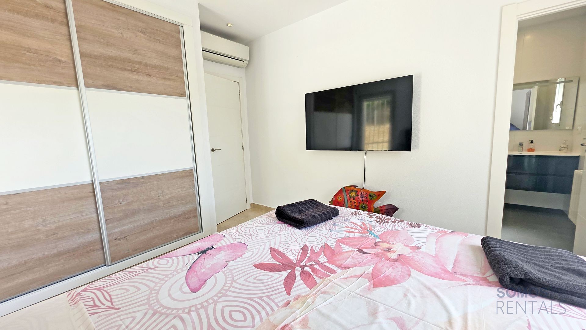 Villa Petra, Urb La Marina — photographie 32
