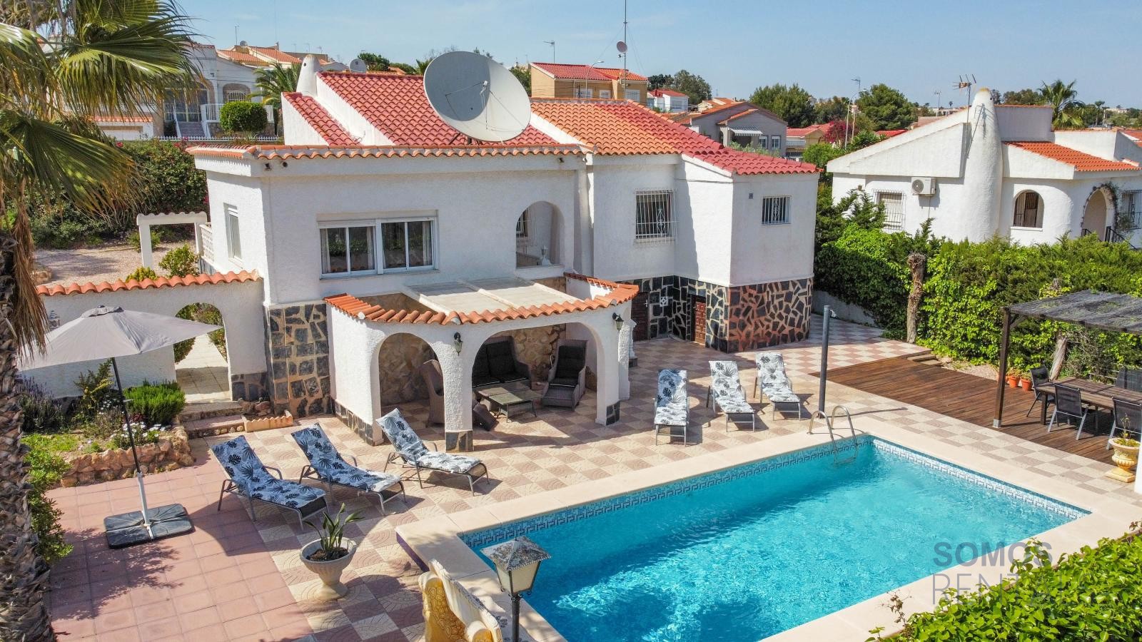 Villa Yolanda, Urb La Marina — Foto 1