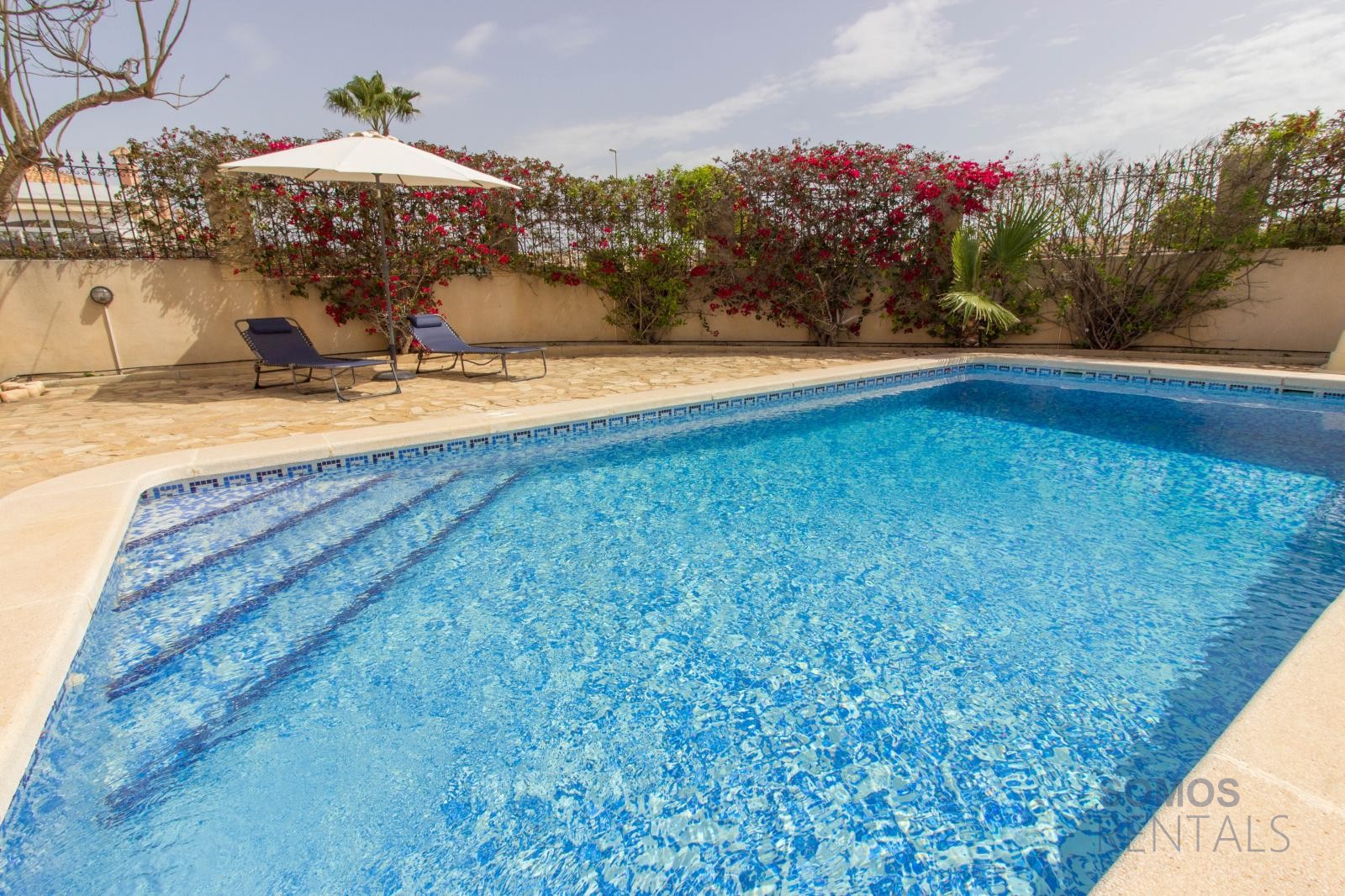 Villa Rosa, Urb La Marina — photographie 12