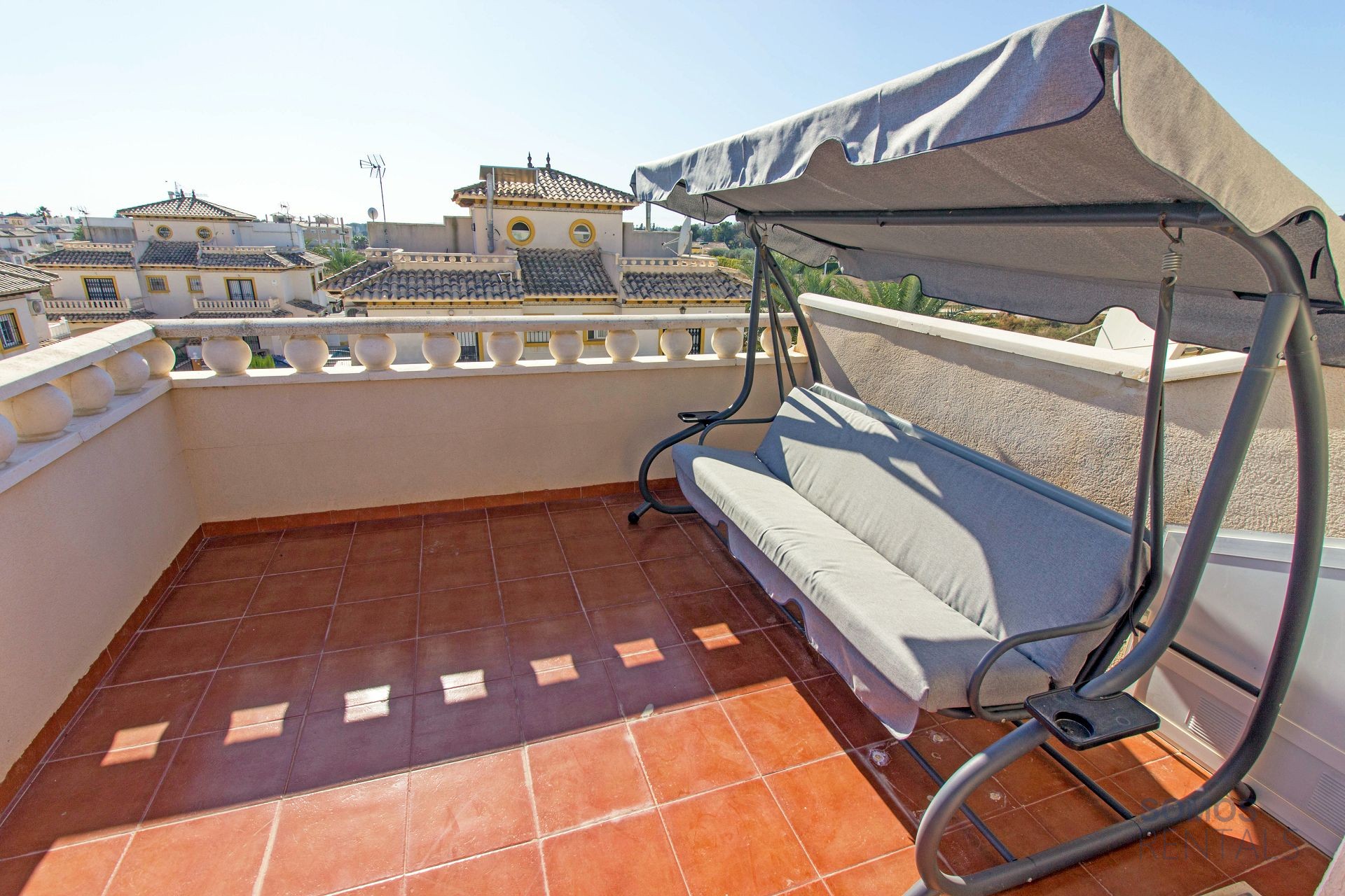 Casa Marina del Rey - La Marina Village y El Pinet photograph 40