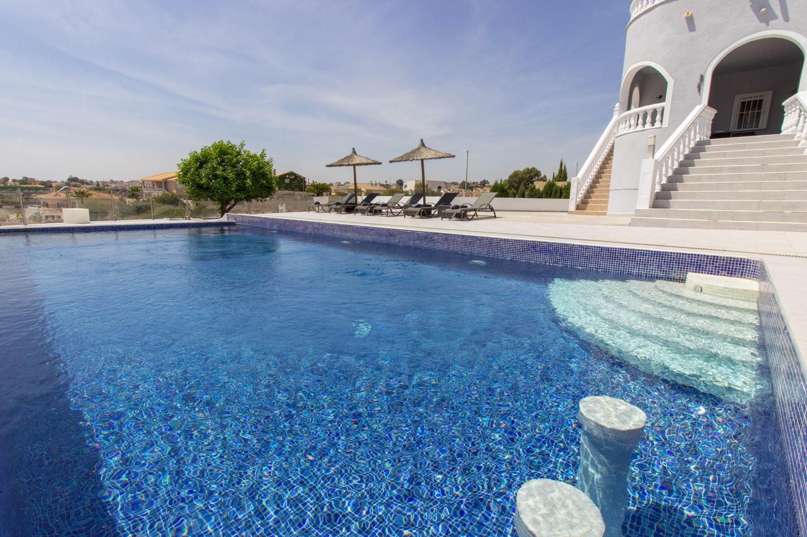 Villa Babilonia, Urb La Marina — photographie 17