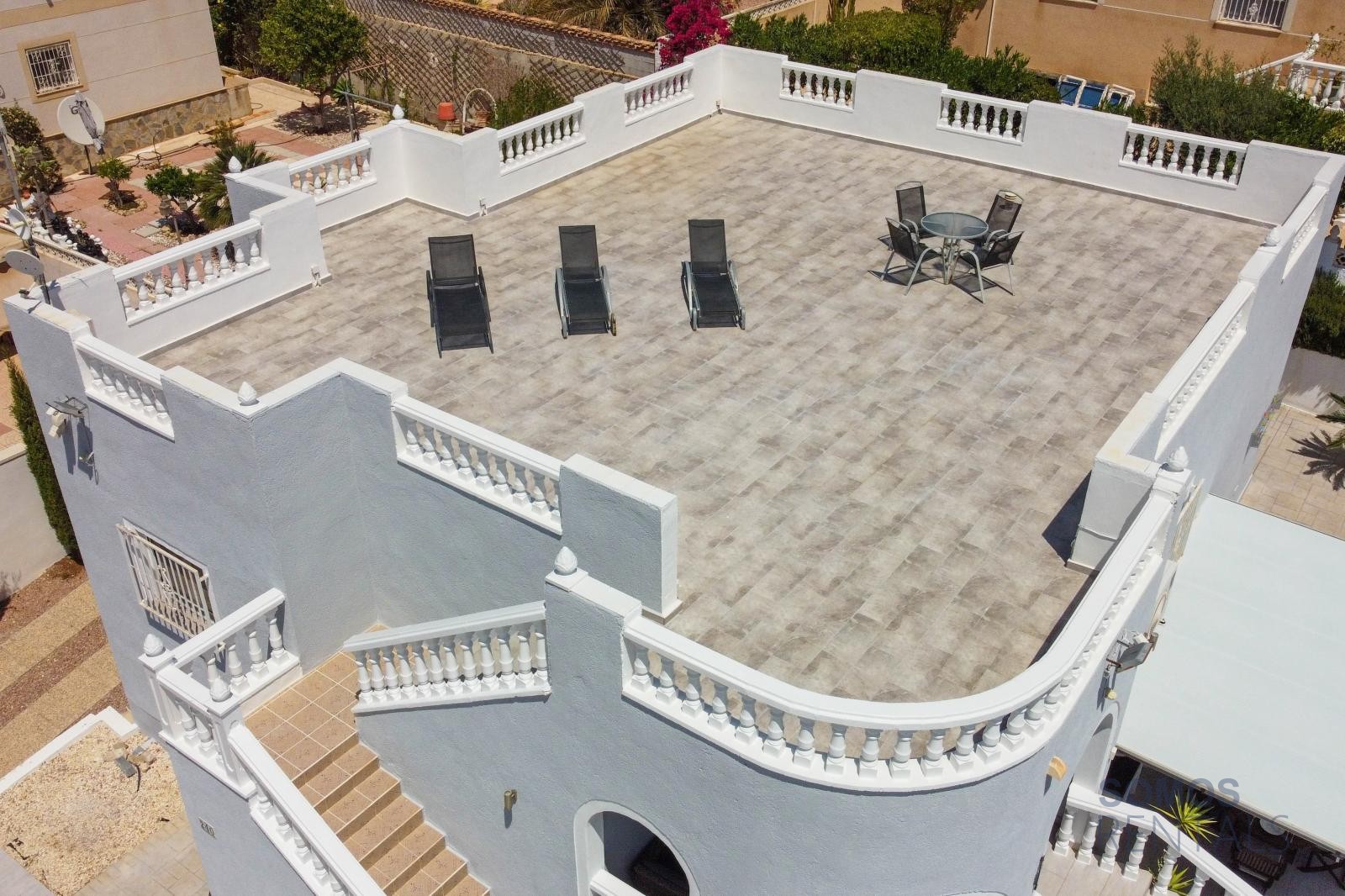 Villa Babilonia, Urb La Marina — photographie 10