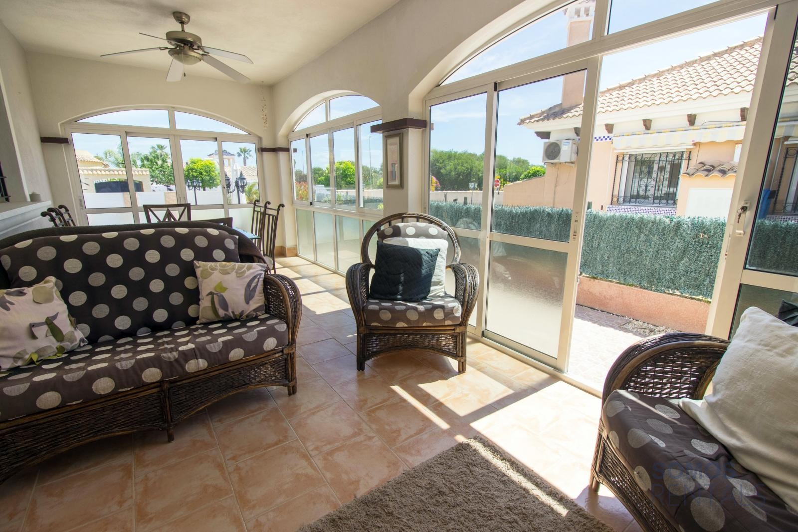 Villa Berna, Urb La Marina — photographie 22