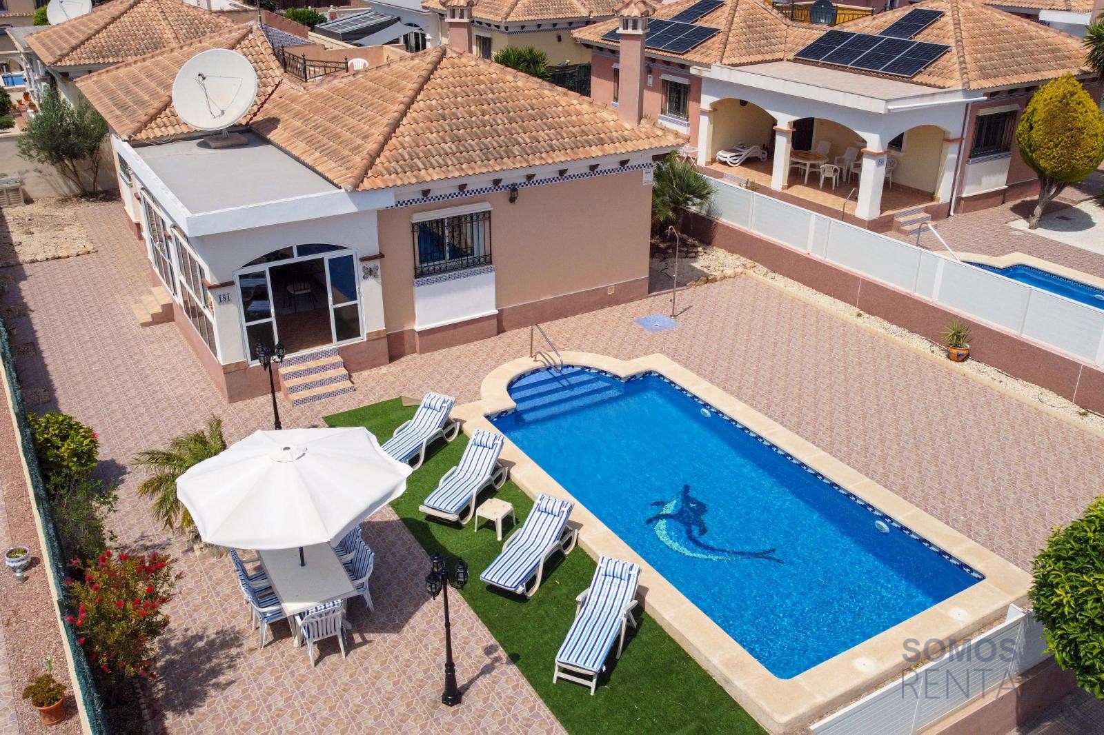 Villa Berna, Urb La Marina — photographie 4